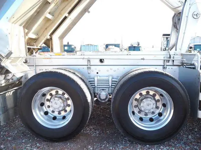 三菱 スーパーグレート 2PG-FV70HX(6x4)の写真15