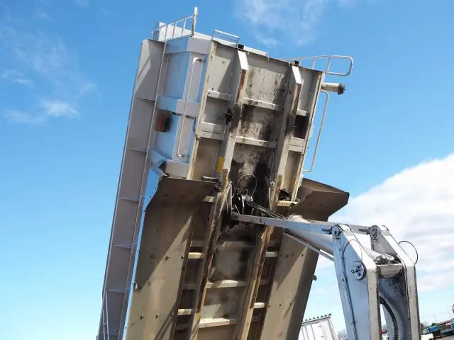 三菱 スーパーグレート 2PG-FV70HX(6x4)の写真16