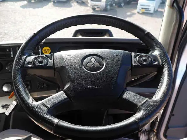 三菱 スーパーグレート 2PG-FV70HX(6x4)の写真50