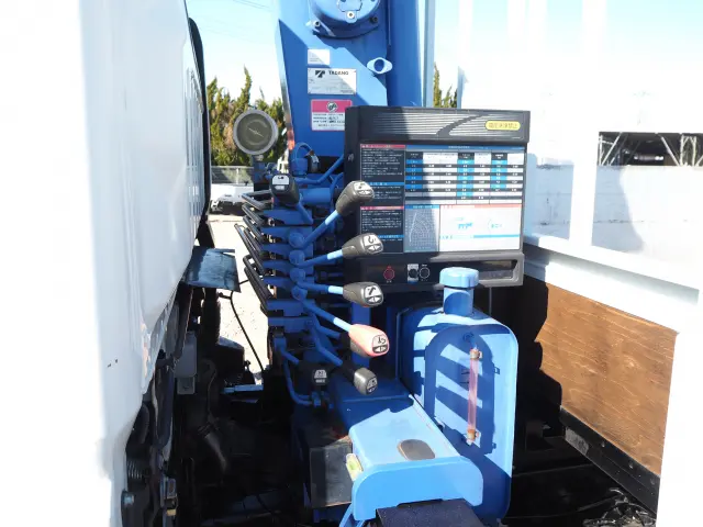 三菱 キャンター TKG-FEB50(2WD)の写真15