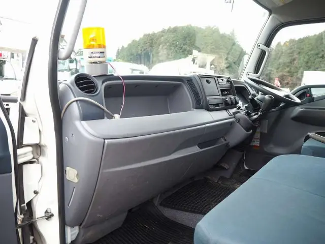 三菱 キャンター TKG-FEB50(2WD)の写真45