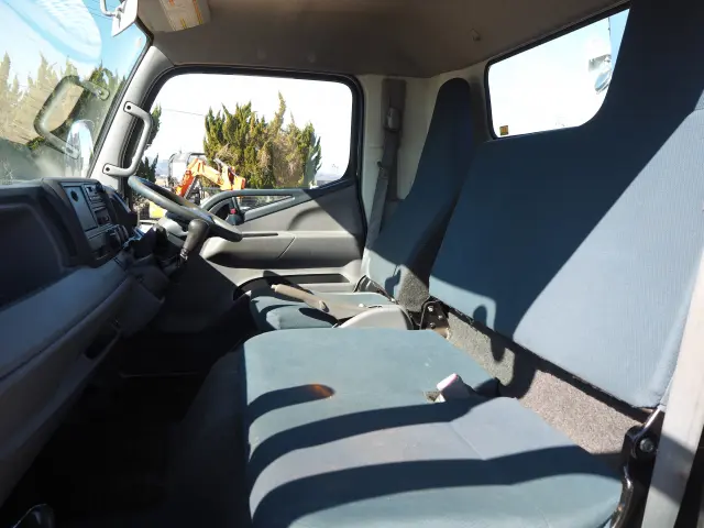 三菱 キャンター TKG-FEB50(2WD)の写真45