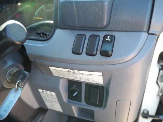 三菱 キャンター TKG-FEB50(2WD)の写真48