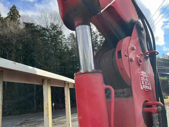 いすゞ エルフ PA-NPR81R(2WD)の写真10