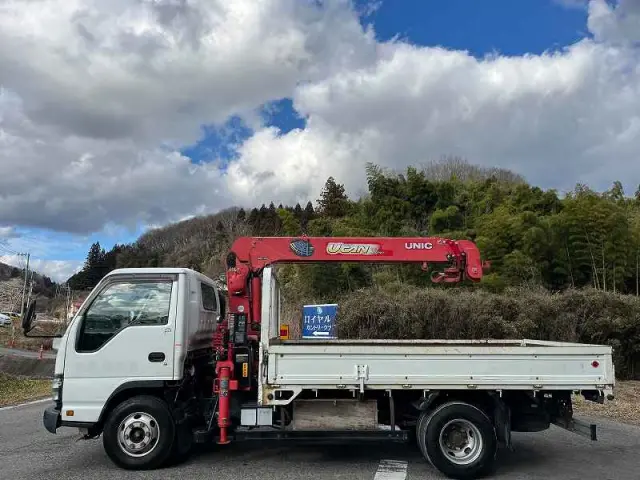 いすゞ エルフ PA-NPR81R(2WD)の写真22