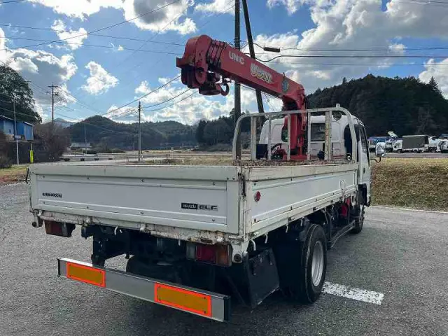 いすゞ エルフ PA-NPR81R(2WD)の写真25