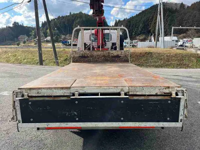 いすゞ エルフ PA-NPR81R(2WD)の写真44