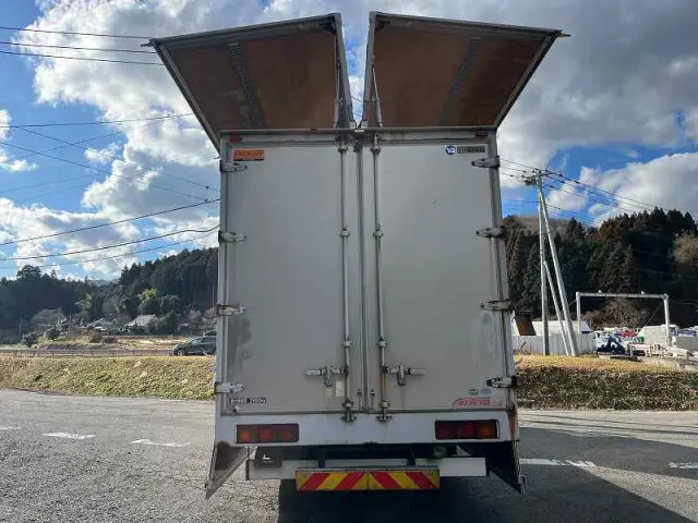 日野 レンジャー TKG-FD9JLAA(2WD)の写真15