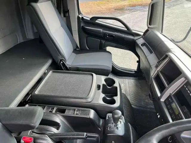 日野 レンジャー TKG-FD9JLAA(2WD)の写真47