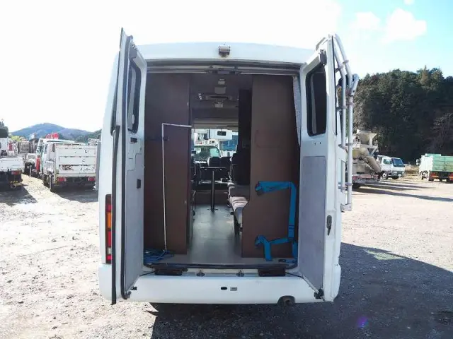 日産 シビリアン UD-DVW41(2WD)の写真12