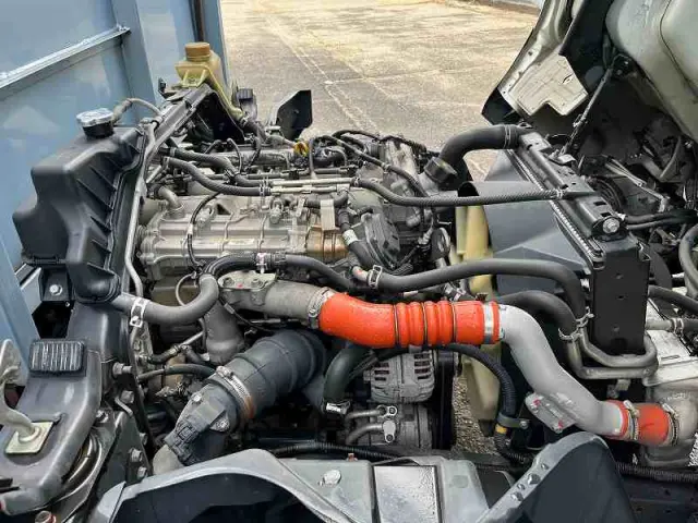 三菱 キャンター TPG-FEB90(2WD)の写真33