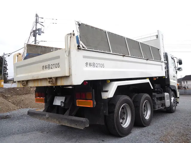 日野 プロフィア QKG-FS1EKDA(6x4)の写真4