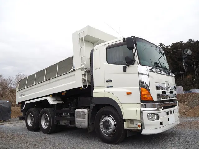 日野 プロフィア QKG-FS1EKDA(6x4)の写真5