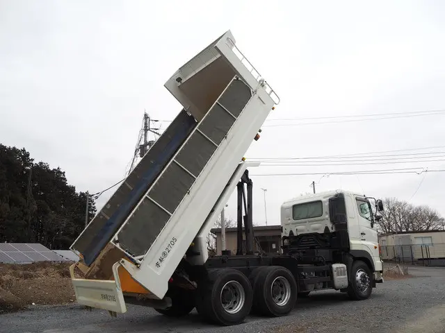 日野 プロフィア QKG-FS1EKDA(6x4)の写真16