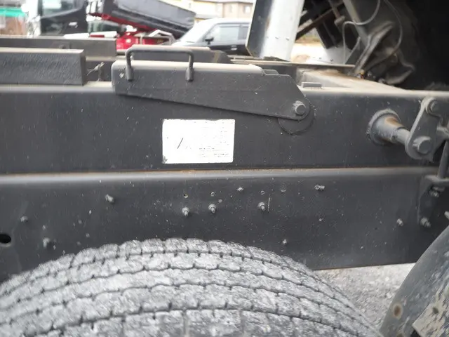 日野 プロフィア QKG-FS1EKDA(6x4)の写真35