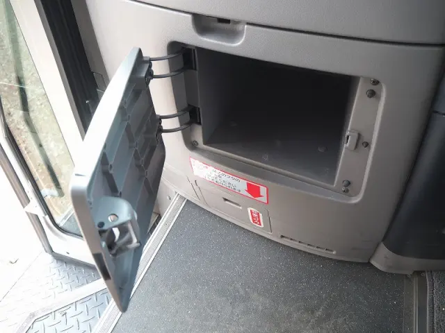 日野 メルファ 2DG-RR2AJDA(2WD)の写真31