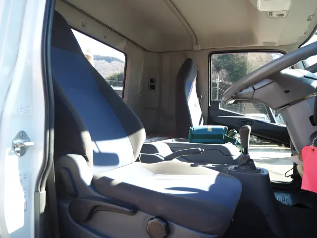 三菱 ファイター TKG-FK61F(2WD)の写真44