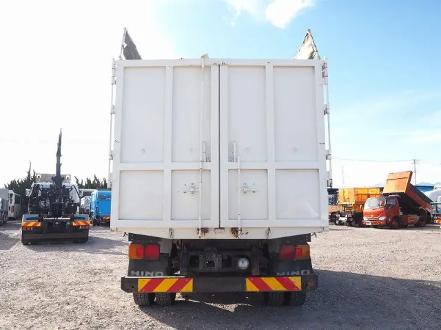 日野 レンジャー TKG-FC9JCAP(2WD)の写真4