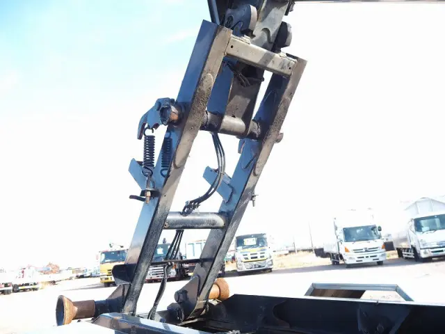 三菱 ファイター TKG-FK71F(2WD)の写真16