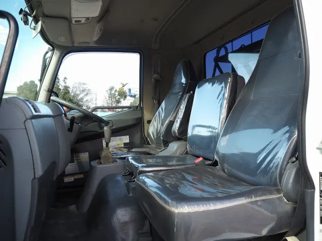 三菱 ファイター TKG-FK71F(2WD)の写真39