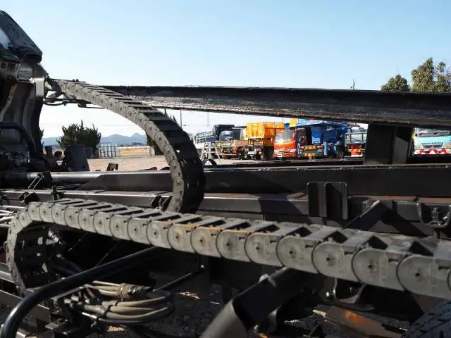 日産 アトラス TKG-APR85AN(2WD)の写真32