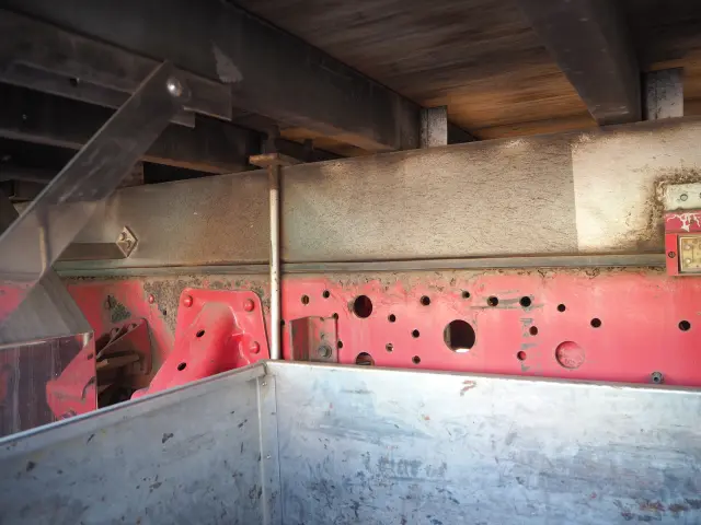 日野 レンジャー ADG-FD8JLWA(2WD)の写真20