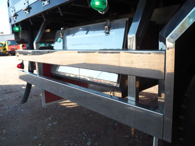 日野 レンジャー ADG-FD8JLWA(2WD)の写真22