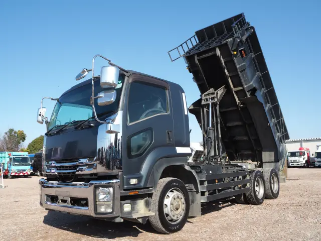 いすゞ フォワード QKG-FVZ34U2(6x4)の写真2