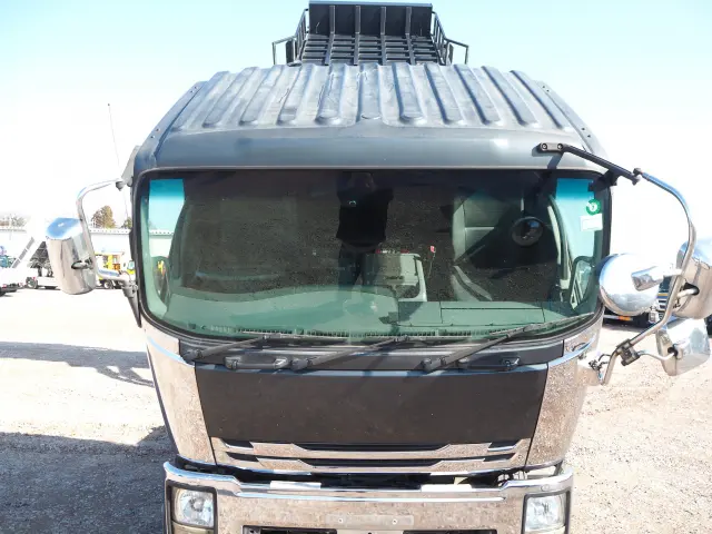 いすゞ フォワード QKG-FVZ34U2(6x4)の写真10