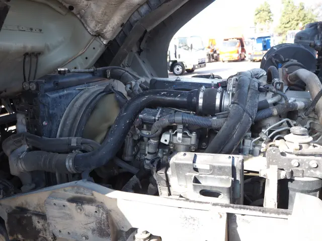 いすゞ フォワード QKG-FVZ34U2(6x4)の写真36