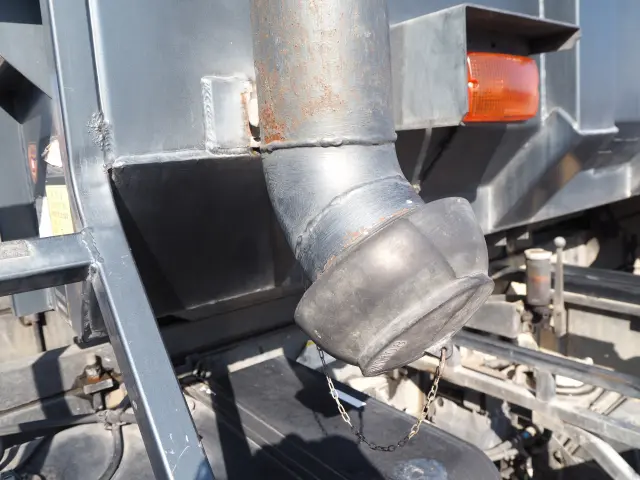 いすゞ フォワード QKG-FVZ34U2(6x4)の写真40