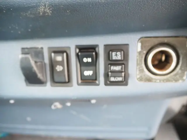 日野 レンジャー ADG-FE7JEWA(2WD)の写真47