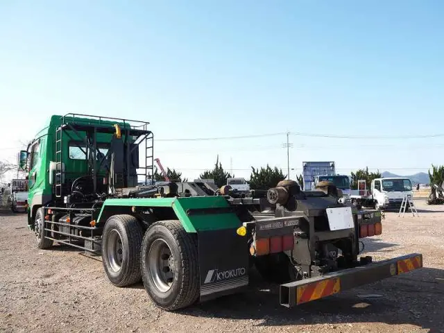 三菱 スーパーグレート QPG-FV60VY(6x4)の写真3