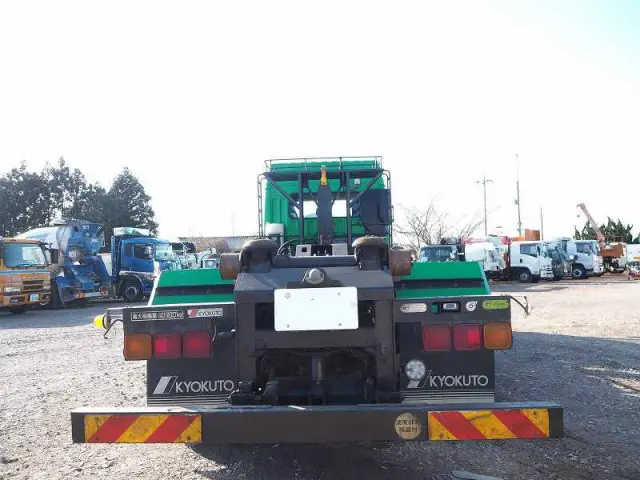 三菱 スーパーグレート QPG-FV60VY(6x4)の写真4