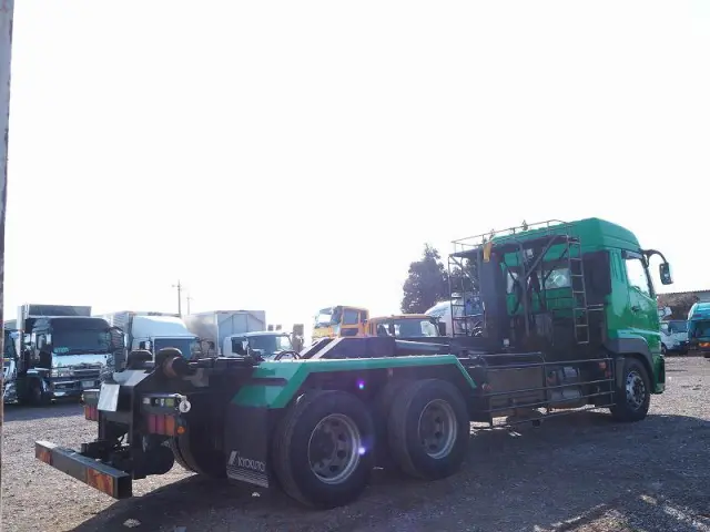 三菱 スーパーグレート QPG-FV60VY(6x4)の写真5