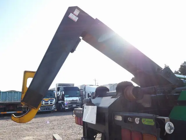 三菱 スーパーグレート QPG-FV60VY(6x4)の写真9