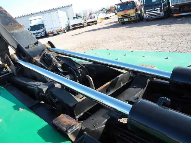 三菱 スーパーグレート QPG-FV60VY(6x4)の写真14