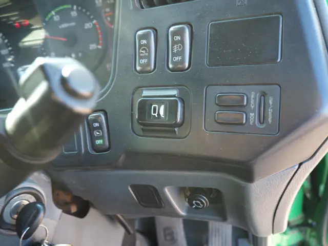 三菱 スーパーグレート QPG-FV60VY(6x4)の写真48