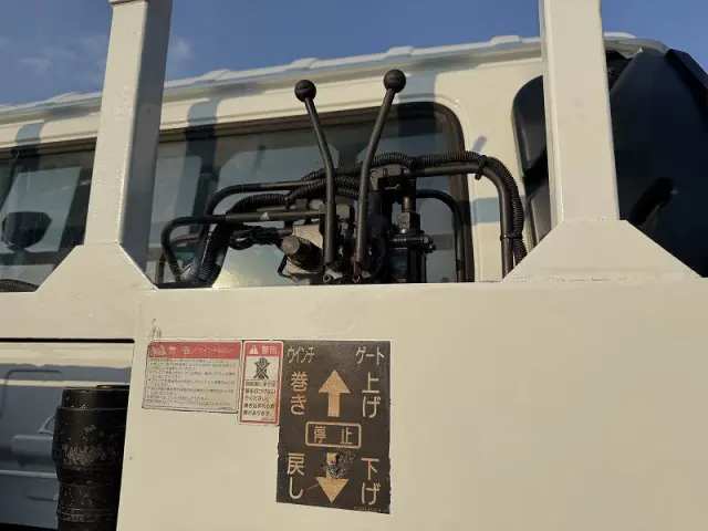 ＵＤ コンドル BDG-PW37C(6x4)の写真27