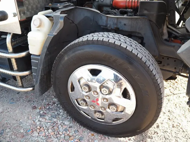 三菱 キャンター TPG-FBA20(2WD)の写真11