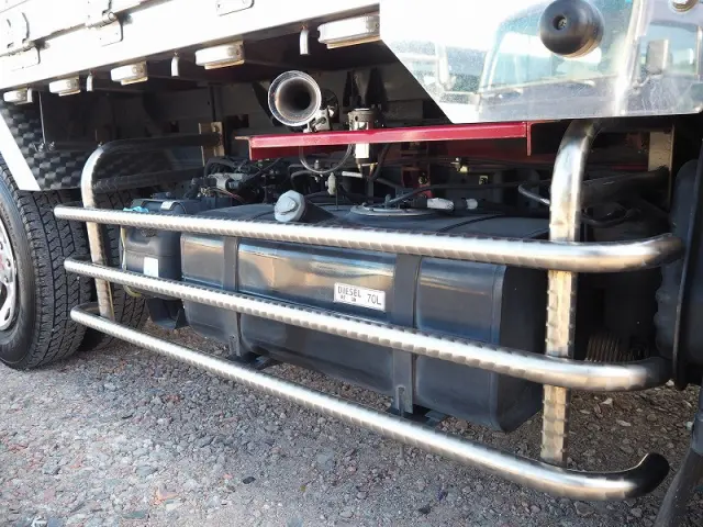 三菱 キャンター TPG-FBA20(2WD)の写真13