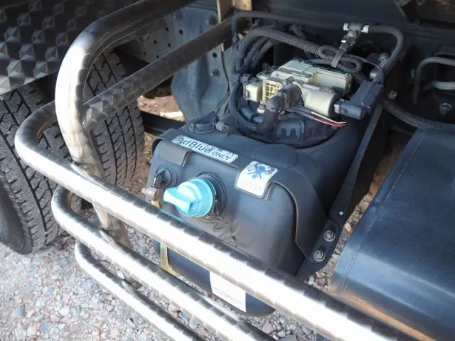 三菱 キャンター TPG-FBA20(2WD)の写真16