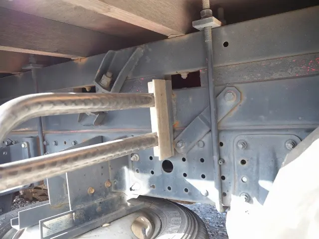 三菱 キャンター TPG-FBA20(2WD)の写真33