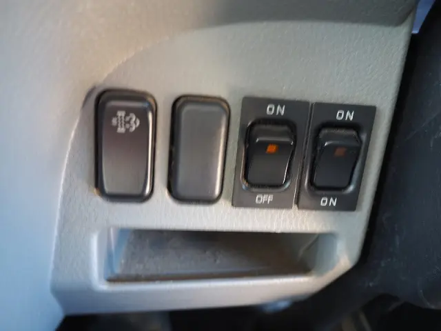 三菱 キャンター TPG-FBA20(2WD)の写真48