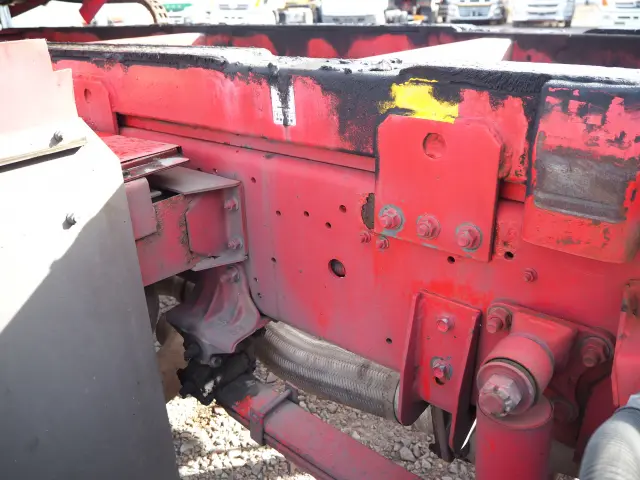 いすゞ ギガ LKG-CYJ77A(8x4)の写真13