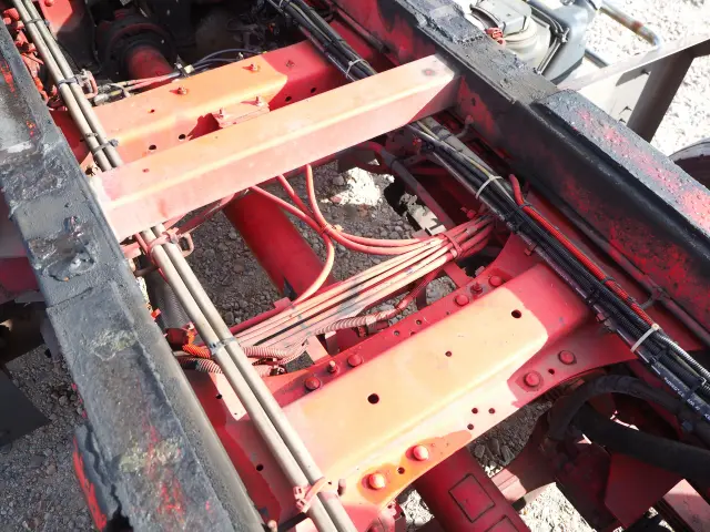 いすゞ ギガ LKG-CYJ77A(8x4)の写真15