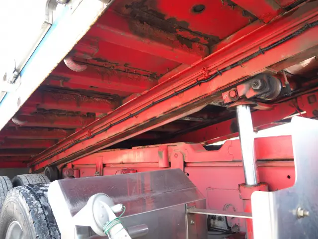 いすゞ ギガ LKG-CYJ77A(8x4)の写真20