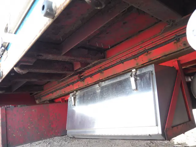 いすゞ ギガ LKG-CYJ77A(8x4)の写真22