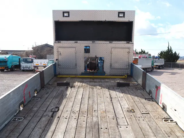 いすゞ ギガ LKG-CYJ77A(8x4)の写真24