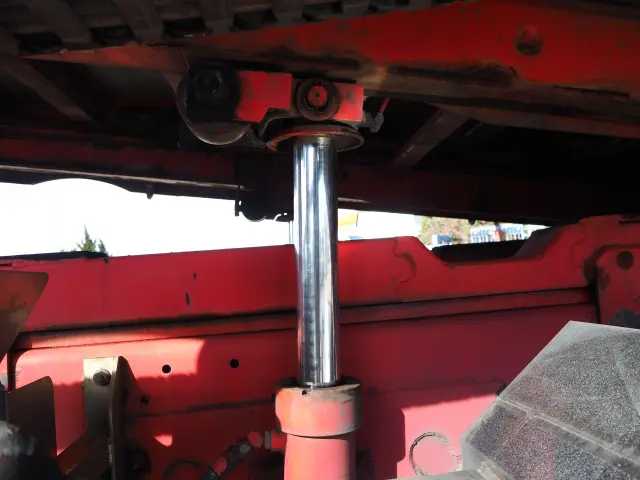 いすゞ ギガ LKG-CYJ77A(8x4)の写真29